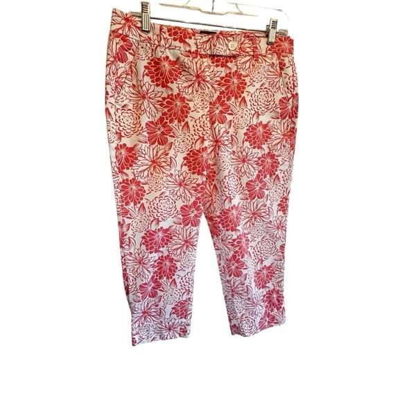 5 for $40
Talbots Woman The Perfect Skimmer Cropped Pant Pink Floral Spring 8p - Picture 1 of 11